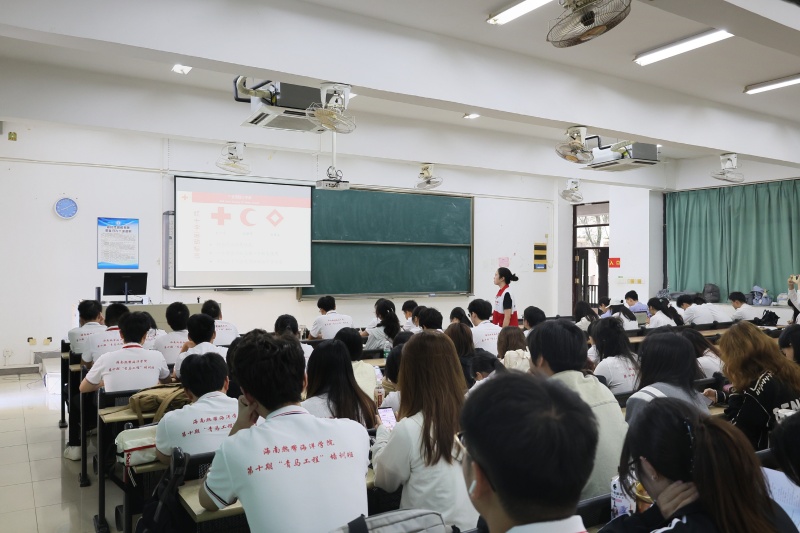 亚洲妇乱亚洲妇乱无码