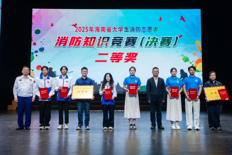 亚洲妇乱亚洲妇乱无码