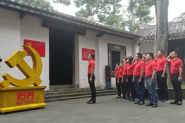亚洲妇乱亚洲妇乱无码