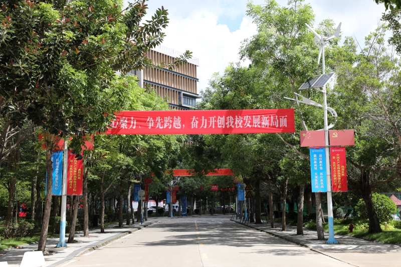 亚洲妇乱亚洲妇乱无码
