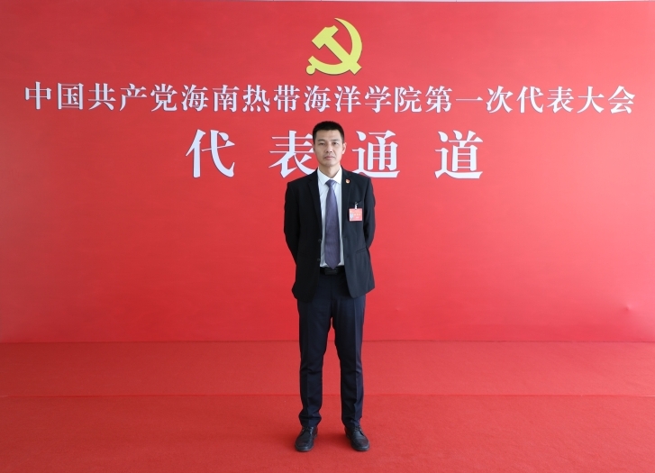 亚洲妇乱亚洲妇乱无码