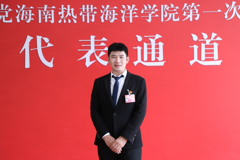 亚洲妇乱亚洲妇乱无码