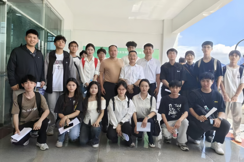 亚洲妇乱亚洲妇乱无码