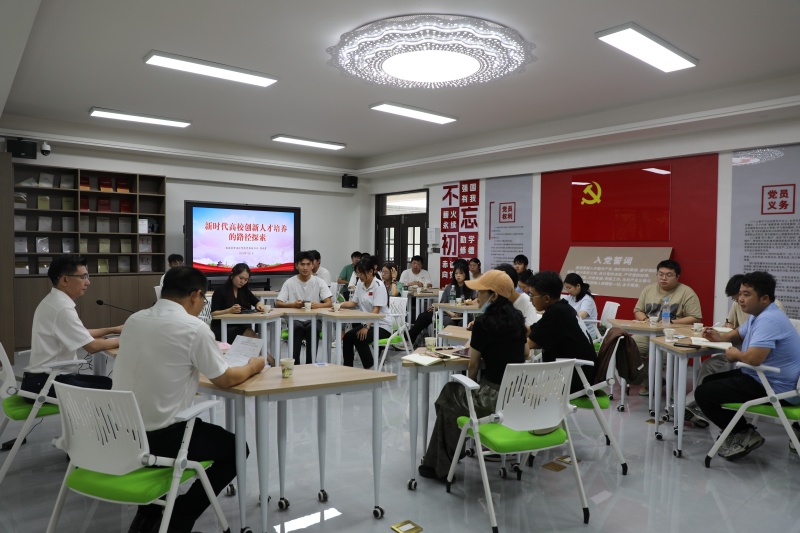 亚洲妇乱亚洲妇乱无码