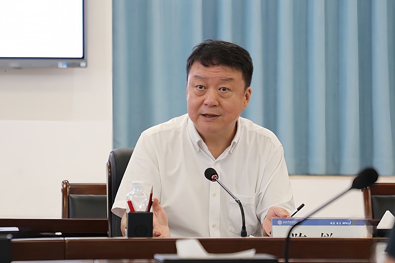 亚洲妇乱亚洲妇乱无码