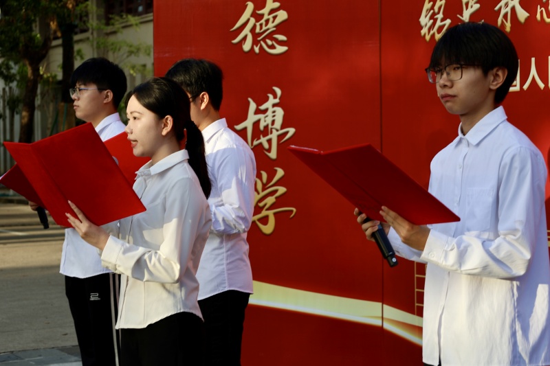 亚洲妇乱亚洲妇乱无码