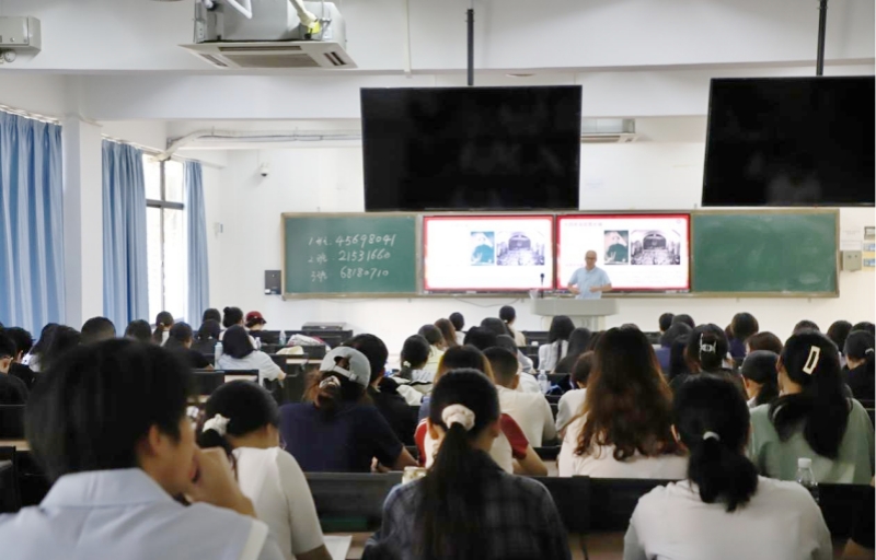 亚洲妇乱亚洲妇乱无码