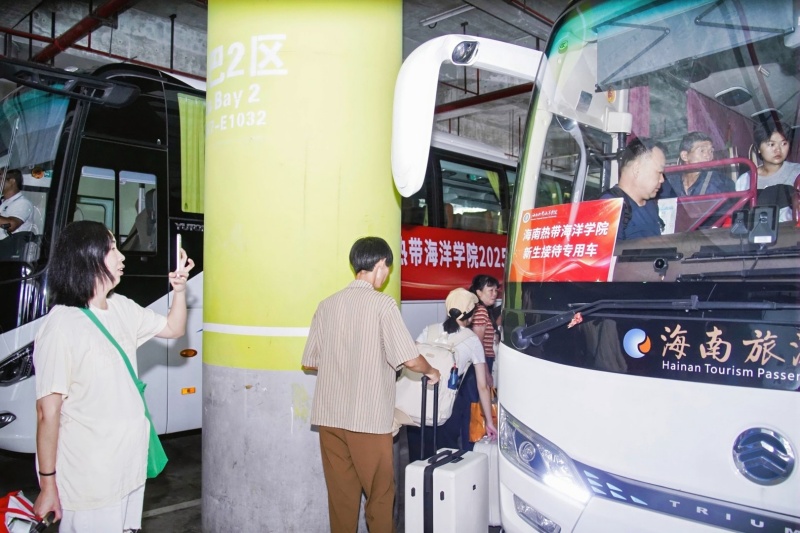 亚洲妇乱亚洲妇乱无码