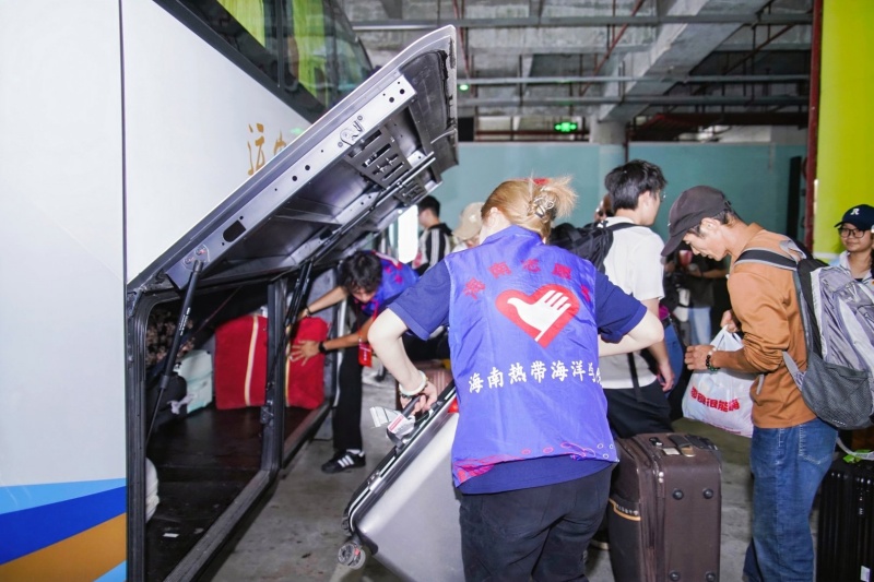 亚洲妇乱亚洲妇乱无码