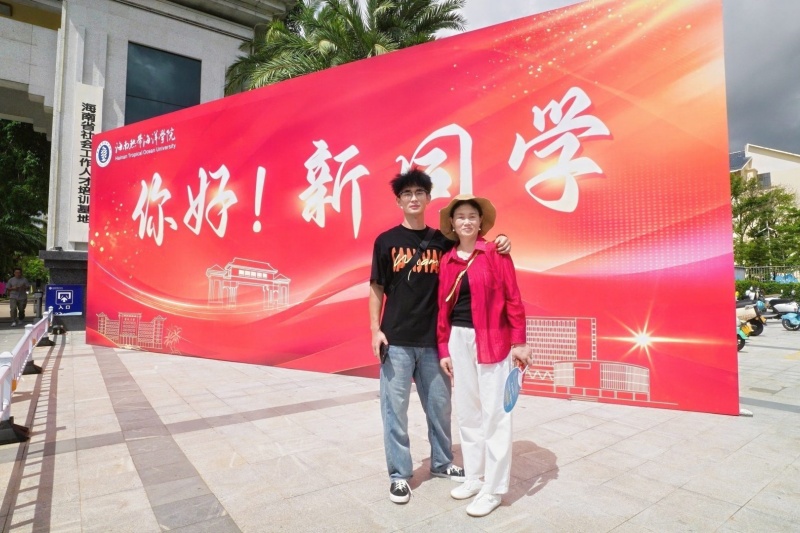 亚洲妇乱亚洲妇乱无码