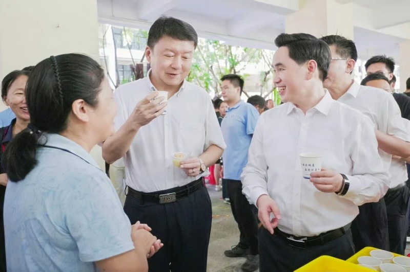 亚洲妇乱亚洲妇乱无码
