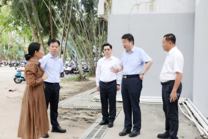 亚洲妇乱亚洲妇乱无码