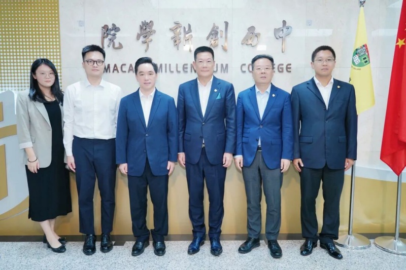 亚洲妇乱亚洲妇乱无码