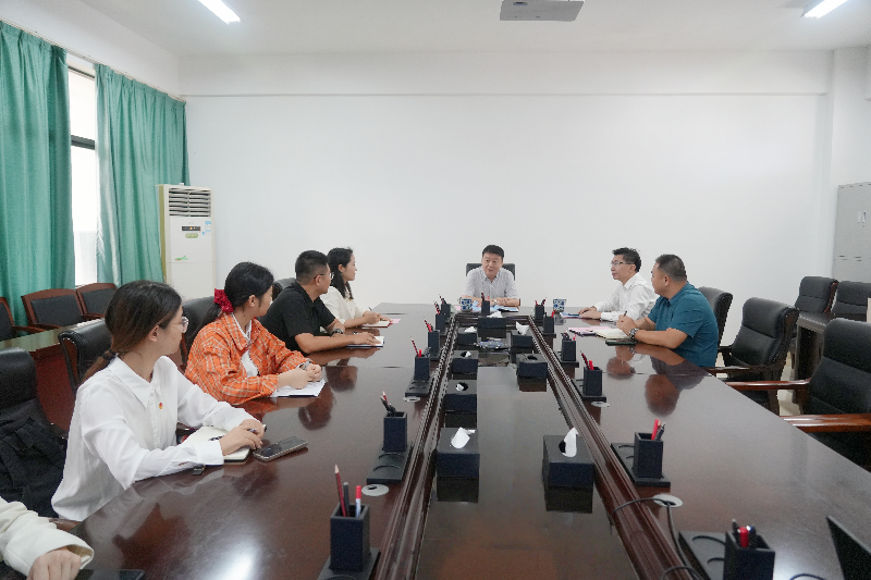 亚洲妇乱亚洲妇乱无码