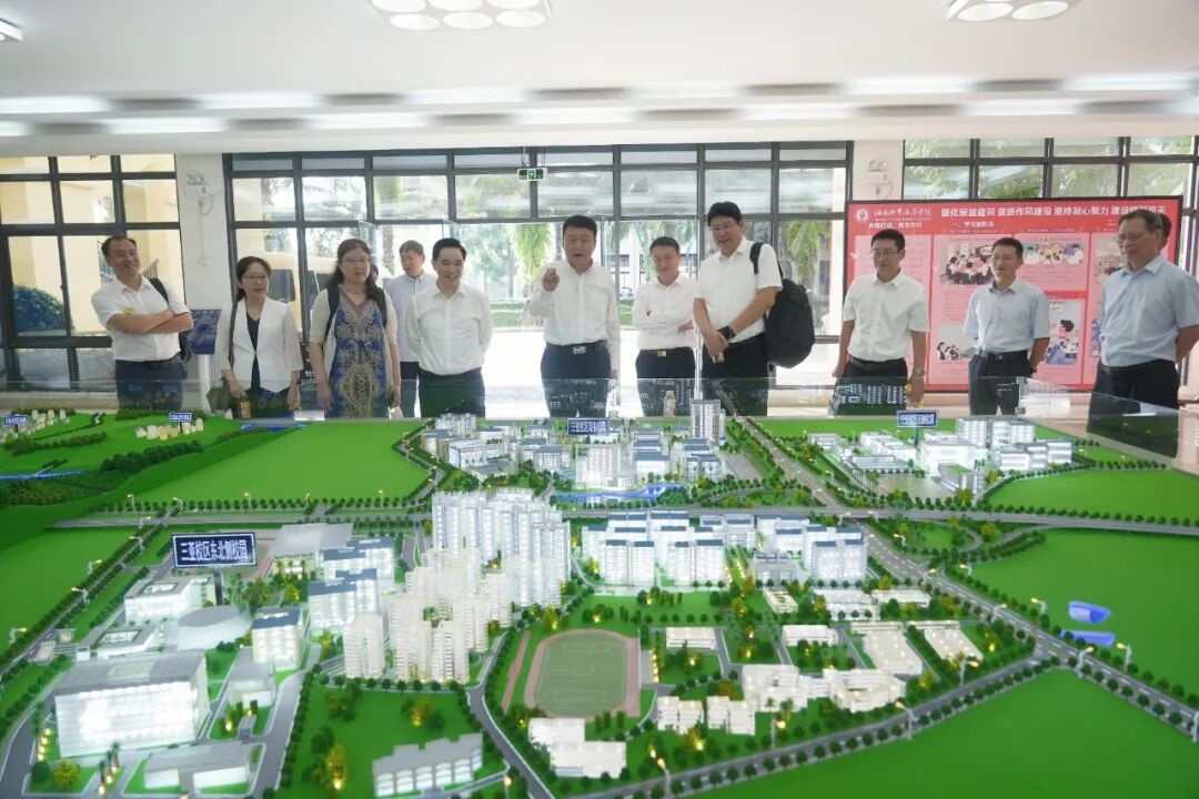 亚洲妇乱亚洲妇乱无码