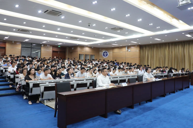 亚洲妇乱亚洲妇乱无码