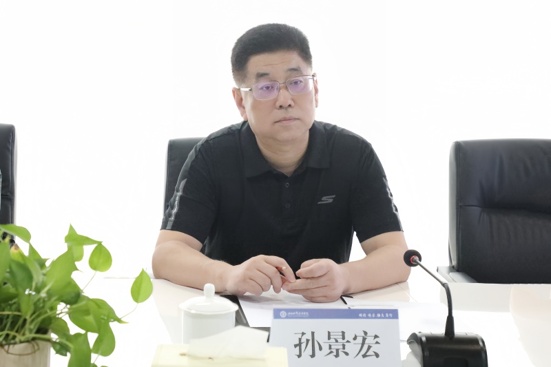 亚洲妇乱亚洲妇乱无码