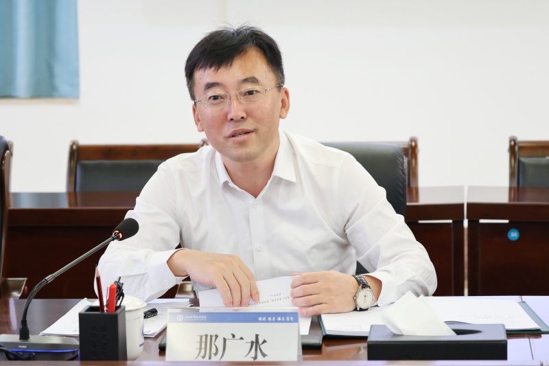 亚洲妇乱亚洲妇乱无码