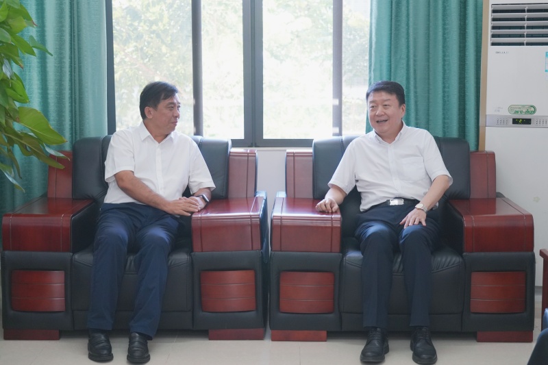 亚洲妇乱亚洲妇乱无码