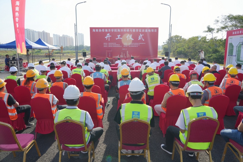 亚洲妇乱亚洲妇乱无码