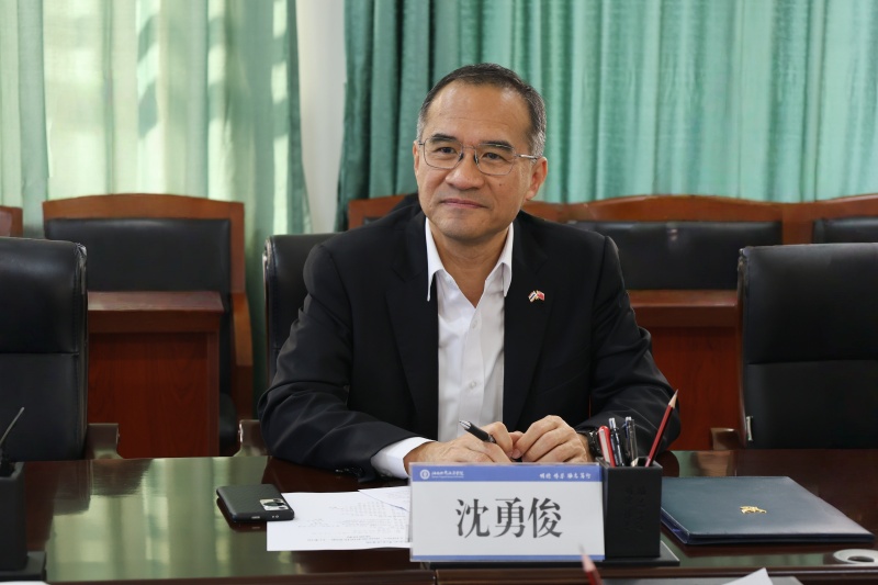 亚洲妇乱亚洲妇乱无码