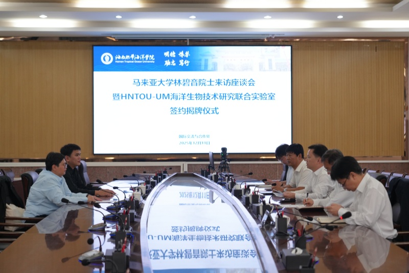 亚洲妇乱亚洲妇乱无码