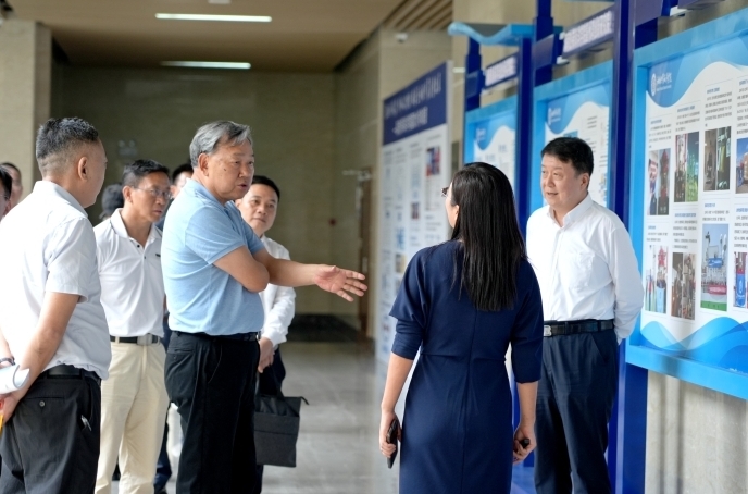 亚洲妇乱亚洲妇乱无码