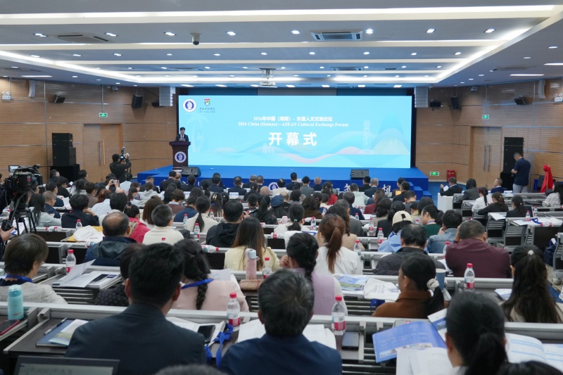 亚洲妇乱亚洲妇乱无码