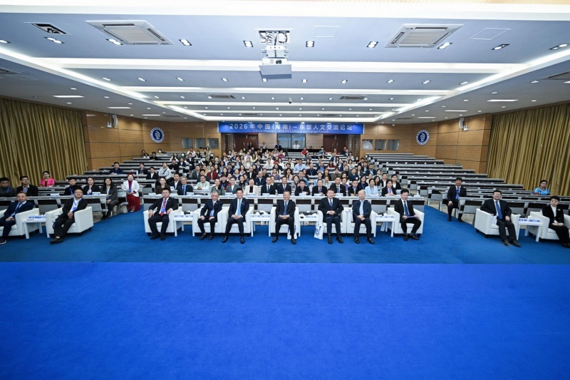 亚洲妇乱亚洲妇乱无码