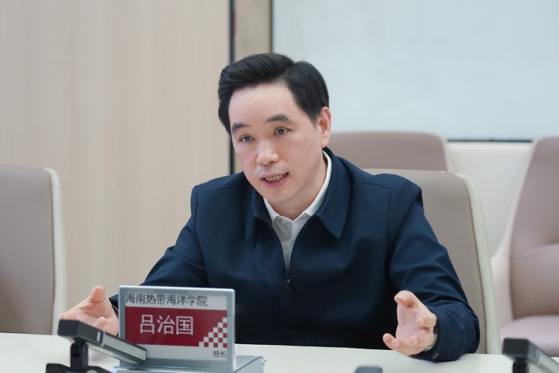 亚洲妇乱亚洲妇乱无码