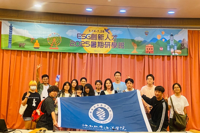 亚洲妇乱亚洲妇乱无码