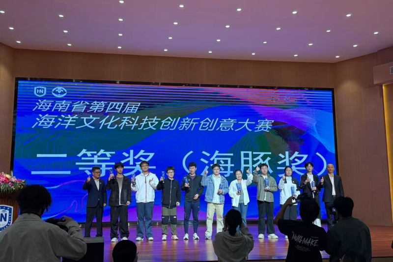 亚洲妇乱亚洲妇乱无码